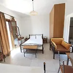 Domaine Papakonstantis Apartamento Skoutárion