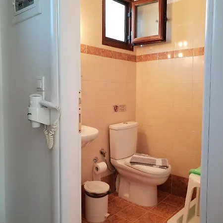 Domaine Papakonstantis To Let