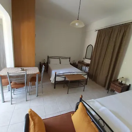 Domaine Papakonstantis To Let *