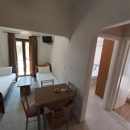 Domaine Papakonstantis To Let Σκουτάρι