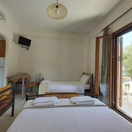 Domaine Papakonstantis To Let Skoutárion