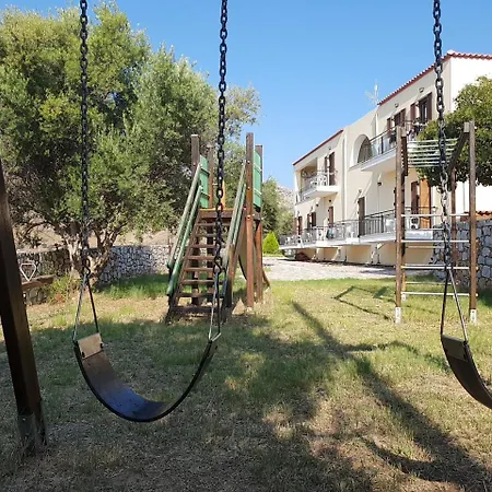 Domaine Papakonstantis To Let Skoutárion