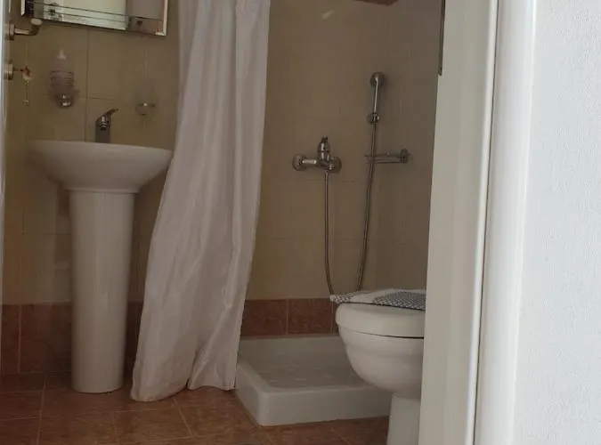 Domaine Papakonstantis To Let Σκουτάρι