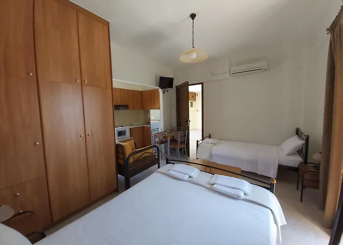 Domaine Papakonstantis To Let *