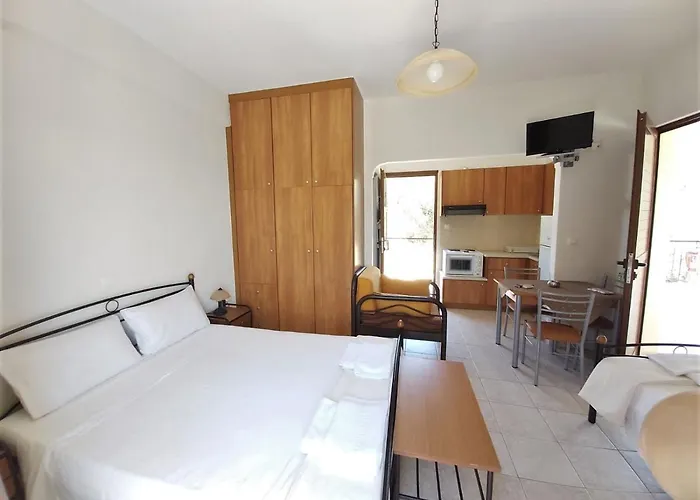 Domaine Papakonstantis To Let *