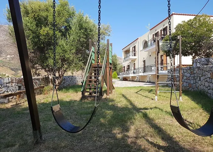 Domaine Papakonstantis To Let Skoutárion