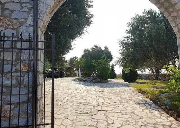 Domaine Papakonstantis To Let Apartamento Skoutárion