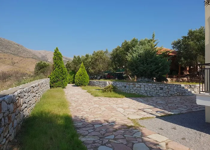 Domaine Papakonstantis To Let *