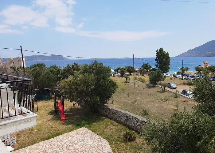 Domaine Papakonstantis To Let Διαμέρισμα *