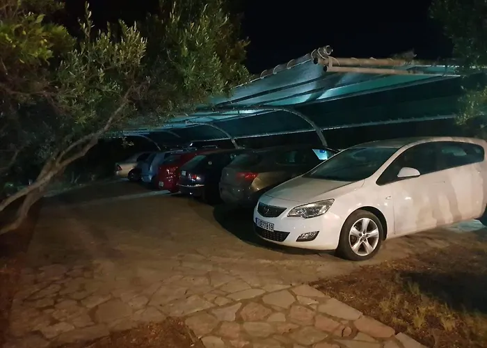 Domaine Papakonstantis To Let Διαμέρισμα *